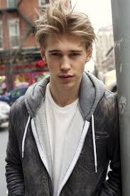 Harris about it, and i thought he just sounds like he would end up in rome or. Austin Butler Sebastian Kydd Austin Butler The Carrie Diaries Austin