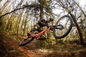This number is based on speeds i have gotten from thirty riders riding on road, off road, downhill, uphill, and single track. A Buyer S Guide To Downhill Mountain Bikes Dirt