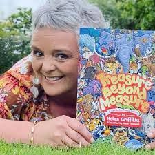 Fiona Downer's Instagram, Twitter & Facebook