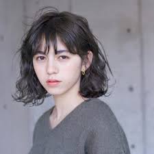 前髪ありボブのパーマスタイル特集 可愛らしい雰囲気やかっこいい印象に folk ボブパーマ 前髪あり パーマスタイル パーマ