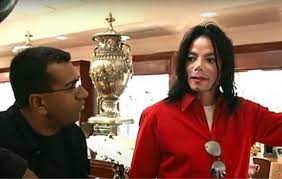 Lord dyson is set to hold a full independent inquiry and has called for witnesses. Michael Jackson S Family Call For Fresh Investigation Into Martin Bashir S 2003 Interview With Singer