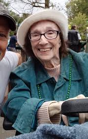 Suggestions for mom's day trip in Louisville area