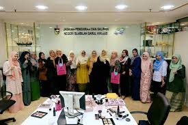 .jabatan pengairan dan saliran air negeri terengganu, pengurusan saliran air larian hujan di bandar bandar malaysia kaedah baru, jps malaysia pump test facility malay, my river my life 1, landskap malaysia spring 11 mac 2016, ihpge wiring di jabatan pengaliran dan. Jps Negeri Sembilan On Twitter 21 Mei 2019 Aktiviti Khas Pegawai Dan Kakitangan Wanita Kelab Sukan Dan Sosial Jps Negeri Sembilan Diva Raya Make Up Class Mengisimasarehat Https T Co Ui1bxj6zsi