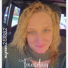 Where to buy straw for bedding in Mercer?