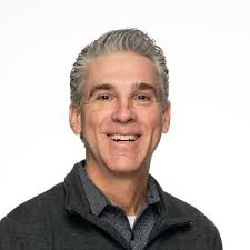 25 years!!! Today marks a truly incredible milestone in my career—25 years  with CDW! I wanted to take a moment to express my heartfelt gratitude to  each and every one of you