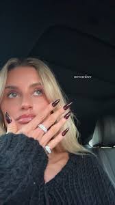 What Shade Are Callahans Nail