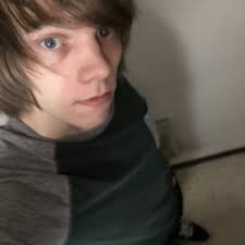 Kyle Thelen (@Sk8nGamen)