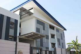 Töögraafiku täpsustamine on võimalik määratud telefoni jaoks: Sekolah Pelita Bangsa