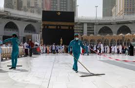 Imprimare murala cu efect 3d de vinil pe baza de hartie din chișinău. Saudi Arabia Reopens Mecca Medina Holy Sites After Coronavirus Closure State Tv World News Us News