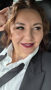 Jede Frau in Deutschland sollte sich regelmäßig nur eine einzige Frage  stellen:, Bin ich finanziell wirklich unabhängig?, Wenn die Antwort Nein  ist-dann ist es Zeit, neu zu denken., Denn es gibt keine ...