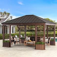 No costco does not assembly gazebo's, but assemblyhub.us can. Gazebo Costco