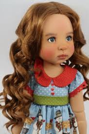 Monique MITCHELL Wig Auburn Size 11-12 SD BJD shown