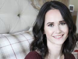 About — Amber Cochran Gilbert