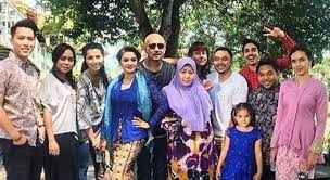 Bersiaran pada hari sabtu ini, jam 9 malam dalam slot cerekarama tv3. Cerekarama Anak Mat Salleh Tapi Melayu Tv3