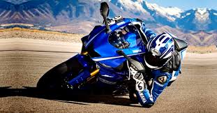 The yamaha r6 was first launched in 1999, since then yamaha has made improvements on the r6 over the years. Yamaha Yzf R6 Di Amerika Bulan Ini Malaysia Bila Pula