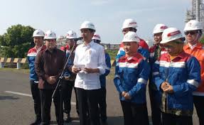 Dinas perhubungan kota surabaya tuban tolak kilang minyak. Datang Ke Tuban Jokowi Cek Kesiapan Kilang Tppi Jadi Industri Petrokimia Terintegrasi Suaradata Com