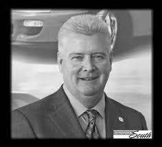 Fugitive manhunt ends peacefully