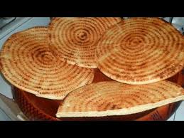 كسرة رخسيس قسنطينية بمقادير مظبوطة نتحدي اي وحدة متنجحش فيها Youtube Food And Drink Food Ramadan