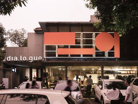 dia.lo.gue