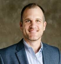 Ryan Hillyer's Instagram, Twitter & Facebook