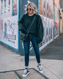 How To Wear High Top Converse With Skinny Jeans Men Find Out Where To Get The Sweater Oversized Sweater Outfit High Tops Outfit Black Converse Outfits