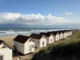 The name holland is also frequently used informally to refer to the whole of the country of the netherlands. Urlaub Mit Kindern In Holland Auf Dem Strand