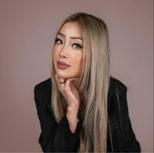 Alyssa Condon's Instagram, Twitter & Facebook