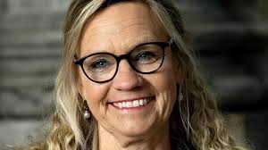 54 i audiens hos dronningen