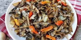 Tumis jantung pisang cocok dijadikan teman nasi saat makan siang atau makan malam. 7 Resep Tumis Jantung Pisang Yang Enak Dan Sehat Cocok Untuk Menu Harian Merdeka Com