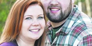 Caitlin Olaviany and David Davison engagement