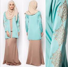 Ianya senang dibentuk dan senang digayakan sesuai dengan gaya muslimah. Bella Ammara Kebaya Kurung Muslimah Fashion Two Piece On Carousell