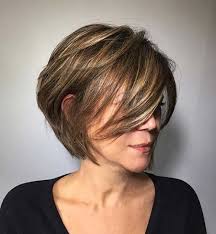 Coupe de cheveux courte 2016 november 2014. 50 Idees Et Plus De Coupe Courte Pour Les Femmes De 50 Ans Et Plus Coiffures Mode Et Beaute Zenidees