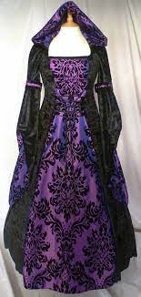 Maybe you would like to learn more about one of these? Mittelalter Kleid Gothic Schwarz Und Lila Etsy