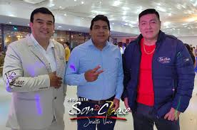 Son De Clase Orquesta added a new...