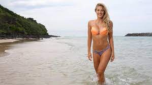 The sony release was supposed to open next wednesday but was moved up just a couple weeks ago. Meet Blake Lively S Body Double For Upcoming Horror Film The Shallows Gold Coast Bulletin