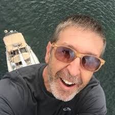 Dave Townley's Instagram, Twitter & Facebook