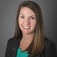 Kelly Caspers's Instagram, Twitter & Facebook