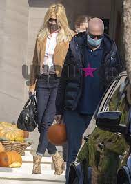 Maybe you would like to learn more about one of these? Faih Skorda Nikos Hliopoylos Celebrities Eidhseis Yupiii Gr