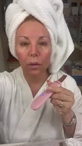 Video Review of #BESTERIA V Face Lifting Machine by Robin, 16 votes