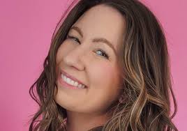 Truly Ambassador of the Month: Taryn Lewis