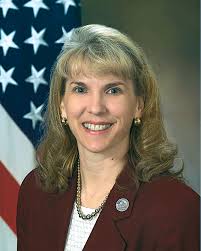 ASC's top civilian executive retires, new senior civilian leader begins  work > Wright-Patterson AFB > Article Display