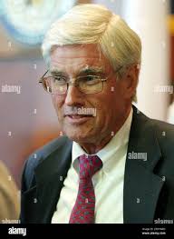 Alan Nies's Instagram, Twitter & Facebook