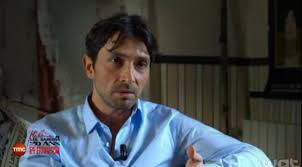 Helene et les garcons cricri d'amour. Video Generation Helene Et Les Garcons 20 Ans Sur Tmc Le 14 12 Nouveautes Tele Com