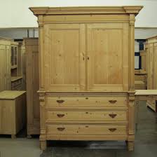 How To Identify Antique Furniture Antique Pine Furniture Furniture Antique Furniture