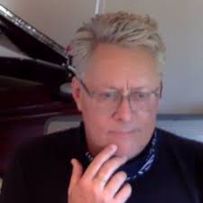 David Kyle (@theblingularity)