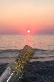 Etna Rosato Di Roberto Abbate La Passione Di Una Personalita Vulcanica Polidivini It Il bouquet si apre al naso con aggraziate e stimolanti fragranze floreali e. etna rosato di roberto abbate la