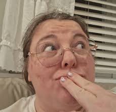 mary brough (@sparklesmakemesmile) • Instagram photos and videos