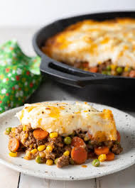 The Ultimate Shepherd S Pie Recipe Aspicyperspective Cottage Shepherds Pie Saintpatricksday Stpaddysday Irish Be In 2020 Cottage Pie Cottage Pie Recipe Recipes
