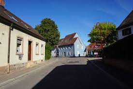 Es ist das ehemalige gemeindehaus der jüdischen gemeinde in breisach. Blaues Haus Breisach Blaues Haus Breisach