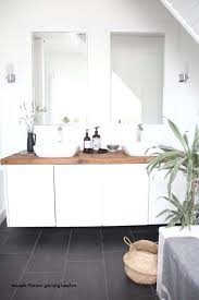 Diy Waschtisch Bad Baddeko Herbst Herbstdeko Badezimmer Dekor Diy Badezimmer Renovieren Kleines Badezimmer Umgestalten